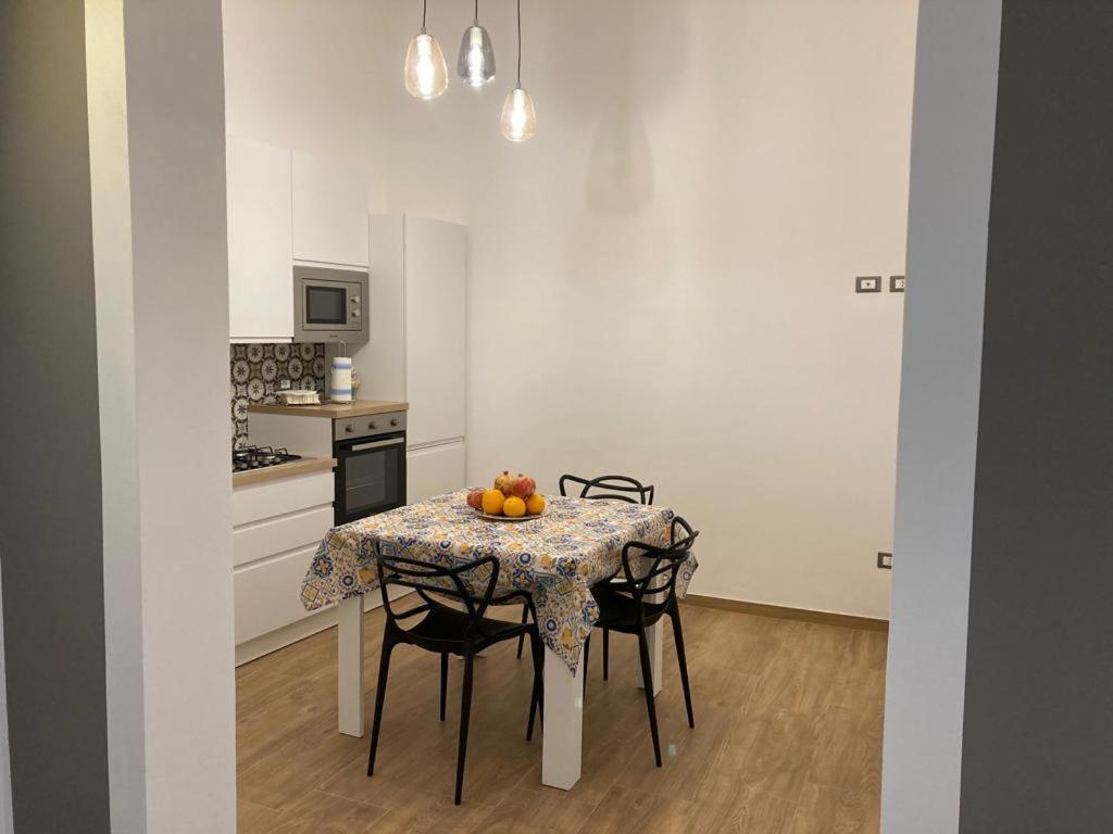 Casa Vacanze Al Trenta3 Marsala Exteriér fotografie