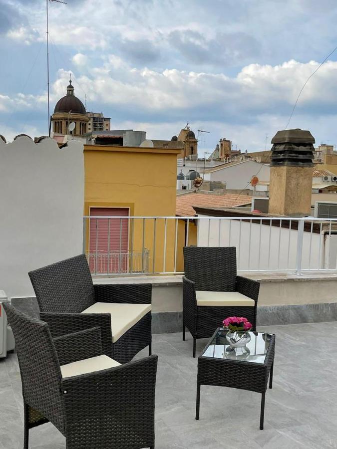 Casa Vacanze Al Trenta3 Marsala Exteriér fotografie